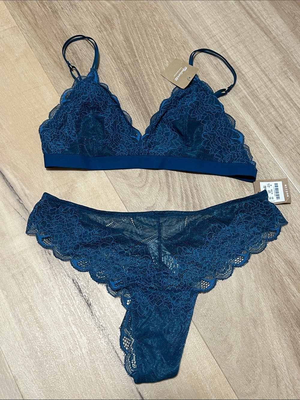 Madewell Lace Bralette & Thong Set - Deep Blue S top M bottom